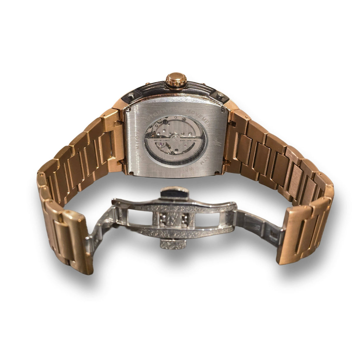 Retro del MVL Automatic Skull Watch oro rosa con chiusura deployante e bracciale a maglie in acciaio