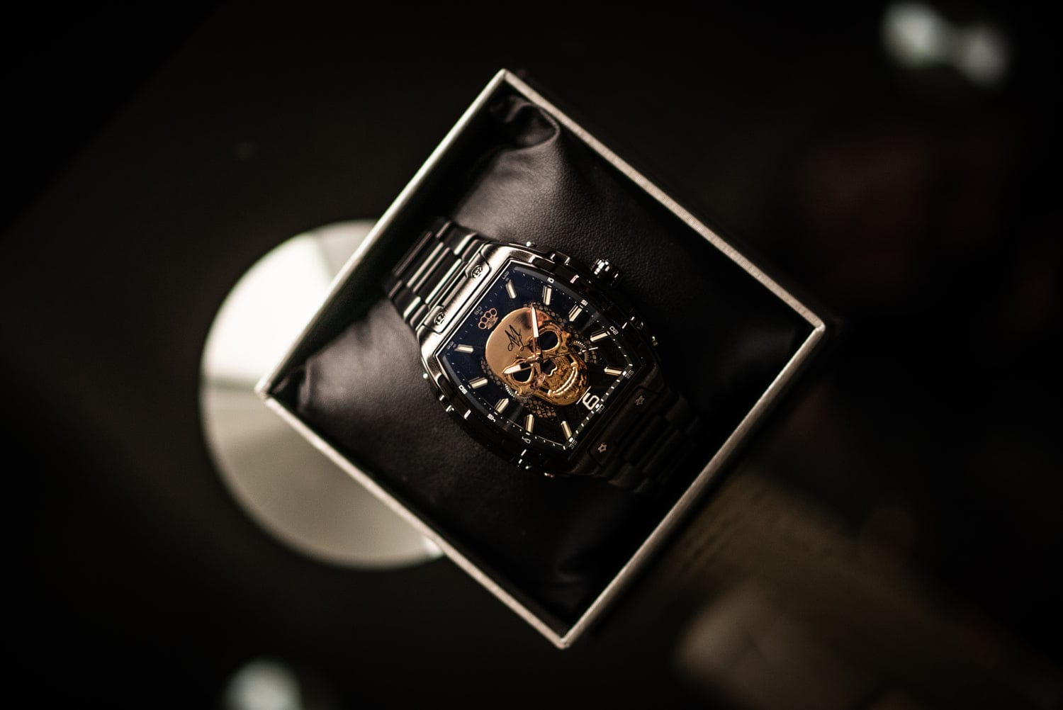 MVL Automatic skull watch japan movement / steel band black/black