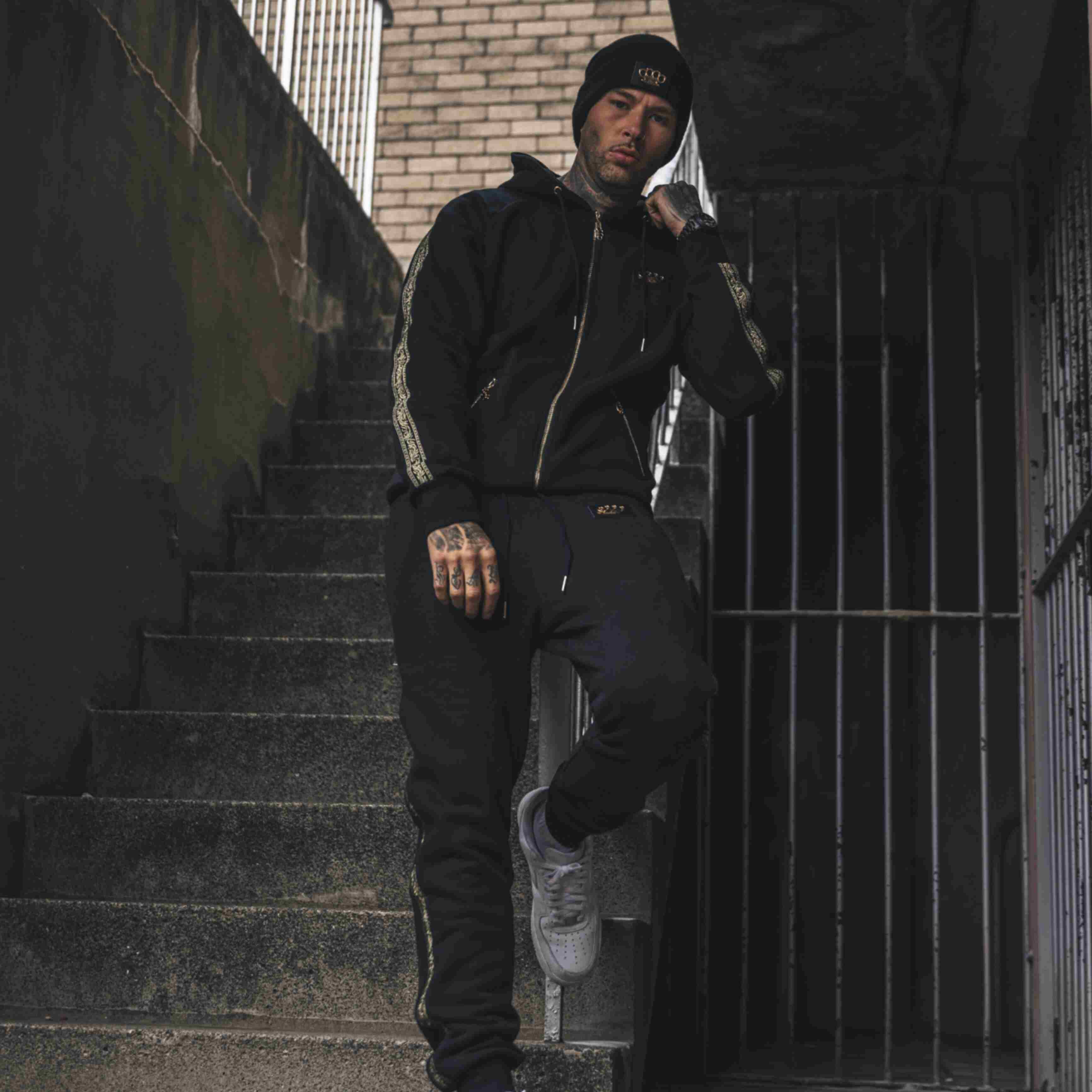 MVL "Meander" Trainingsanzug - Warteliste